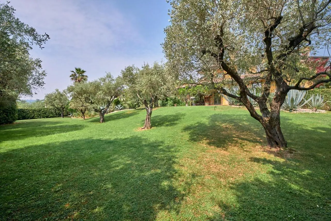Villa Diletta - Piscina Privata - Relax Vicino Al Lago Padenghe sul Garda